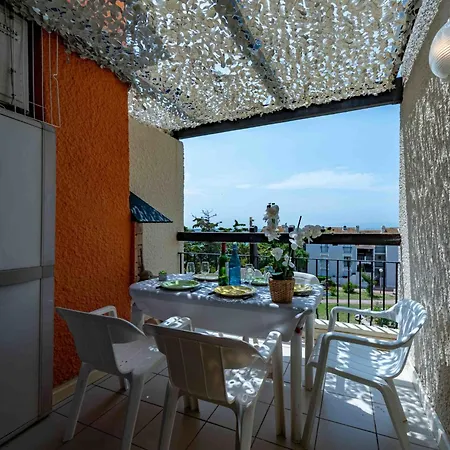 Dominica-3 By Interhome