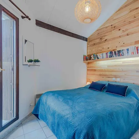 Dominica-3 By Interhome